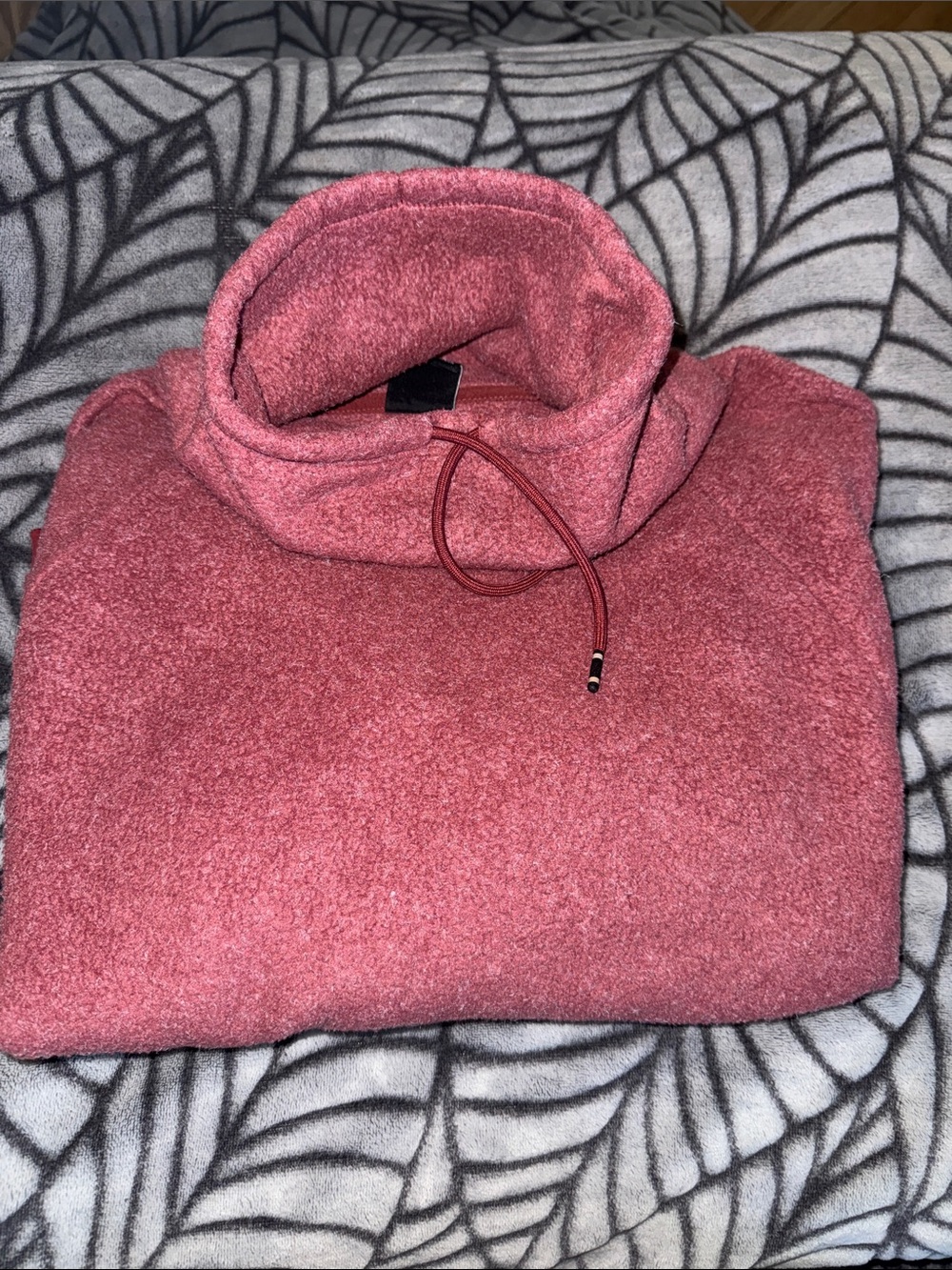 Nike Fleece Maroon Red Cowl Mock Neck - Size Medium - Warm + Soft